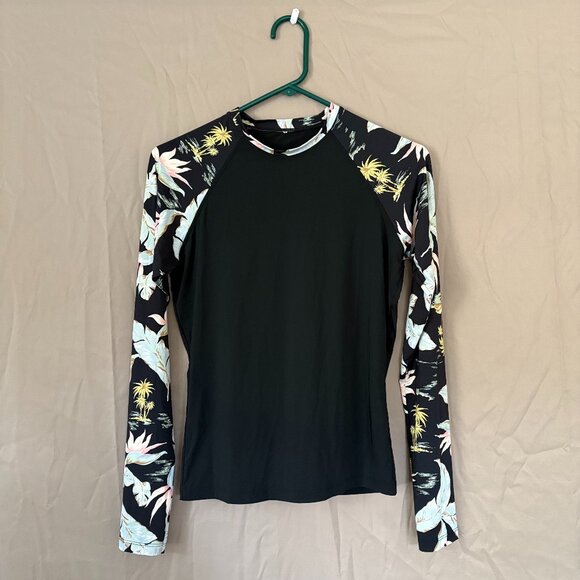 Billibong Womens Floral Black Rashguard Long Sleeve Size S Beach Swim Fishing - Picture 1 of 8